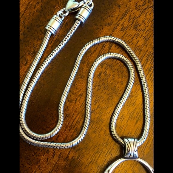 Retired  Brighton oval classic reversible pendant necklace - Picture 5 of 11